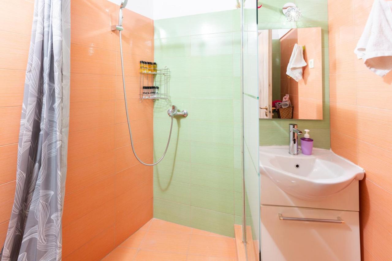 Aegina Matilda Central Apartment מראה חיצוני תמונה